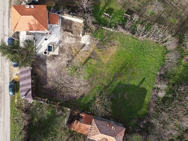 Двуетажна къща в с. Манастрир, обл. Варна