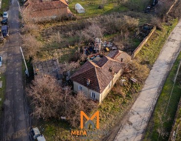 Продажба Къща гр. Севлиево - с. Горна Росица 63m² и двор 1390m²