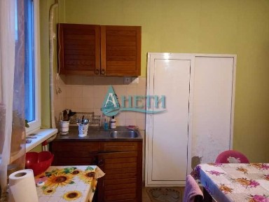 Тристаен апартамент 124м2, паркомясто и 34м2 обитаем тавански етаж в Подуяне