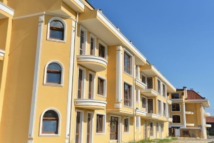 Продава се 2-стаен, Равда