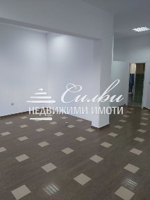 Търговско помещение с обща площ 49 кв. м. - ЦЕНТЪР