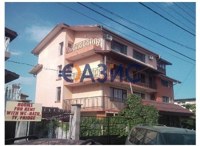 Два етажа от къща в с. Кранево, на 1 500 метра от морето, обл. Добрич